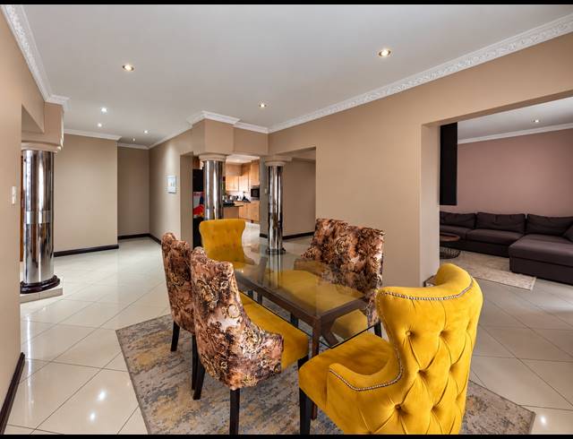 4 BEDROOM HOUSE FOR SALE IN VANDERBIJLPARK SE 7